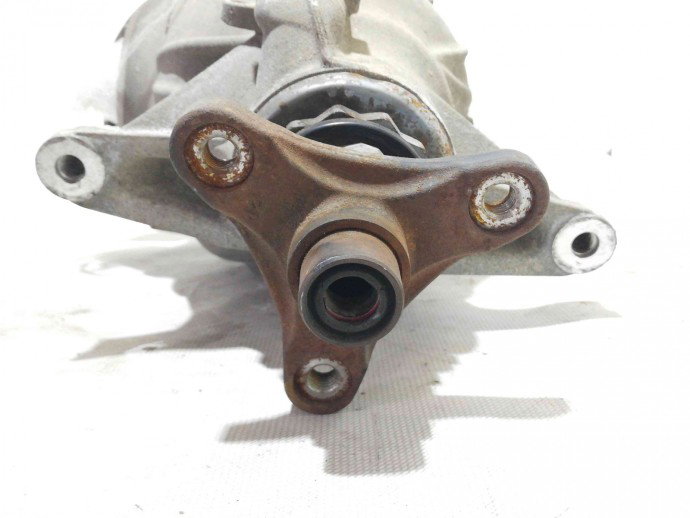 Diferential spate 7584450-05 Bmw 520D F10 2.0 N47 2011-2016