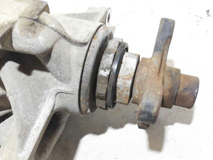Diferential spate 7584450-05 Bmw 520D F10 2.0 N47 2011-2016