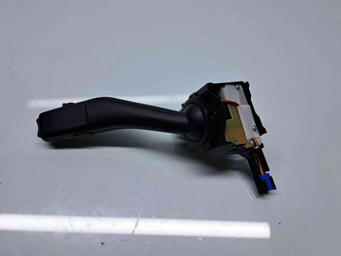  Maneta stergator  Volkswagen Touran (1T1, 1T2) [Fabr 2003-2010] 1K0953519J