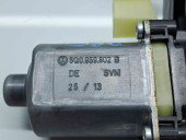 Motoras geam dreapta fata Volkswagen Golf 7 (5G) [Fabr 2014-prezent] 5Q0959802B