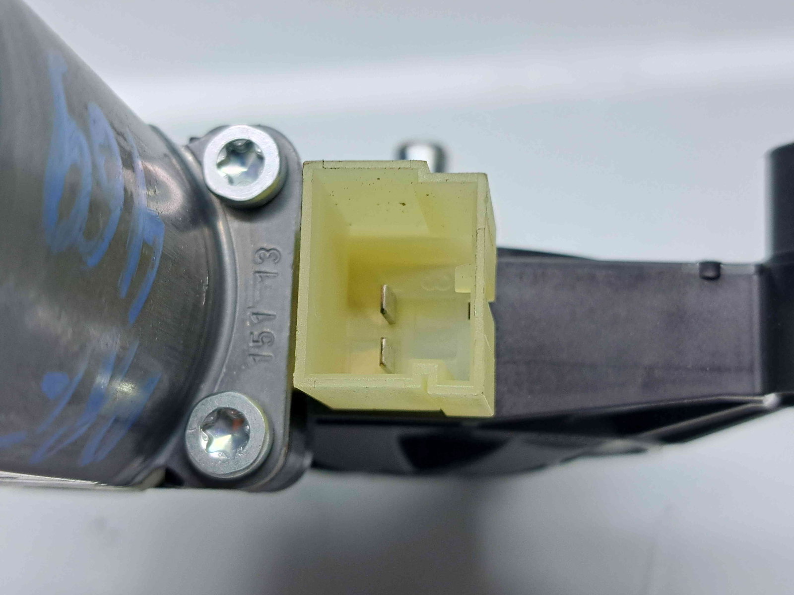 Motoras geam dreapta fata Volkswagen Golf 7 (5G) [Fabr 2014-prezent] 5Q0959802B - imagine 5