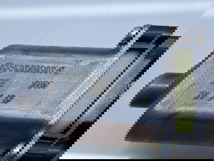 Motoras geam stanga fata Volkswagen Golf 7 (5G) [Fabr 2014-prezent] 5Q0959801B