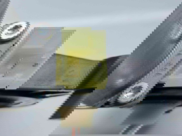 Motoras geam stanga fata Volkswagen Golf 7 (5G) [Fabr 2014-prezent] 5Q0959801B