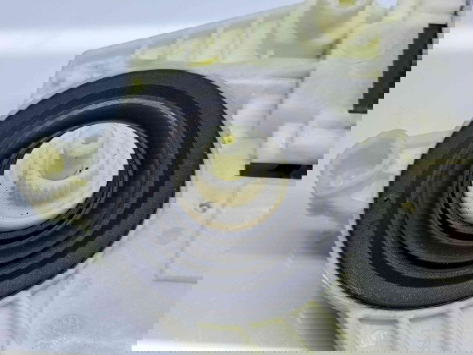 Motoras geam stanga spate Volkswagen Golf 7 (5G) [Fabr 2014-prezent] 5Q4959811A