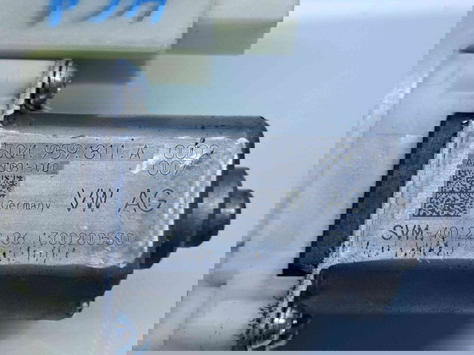 Motoras geam stanga spate Volkswagen Golf 7 (5G) [Fabr 2014-prezent] 5Q4959811A