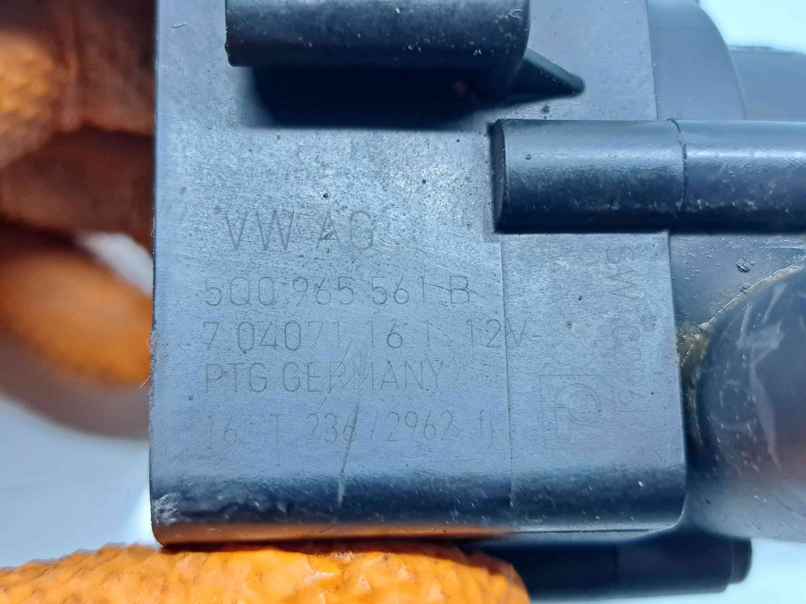 Pompa recirculare apa Volkswagen Passat B8 Variant (3G5) [Fabr 2015-prezent] 5Q0965561B 1.6 TDI DCXA 88KW / 120CP - imagine 5