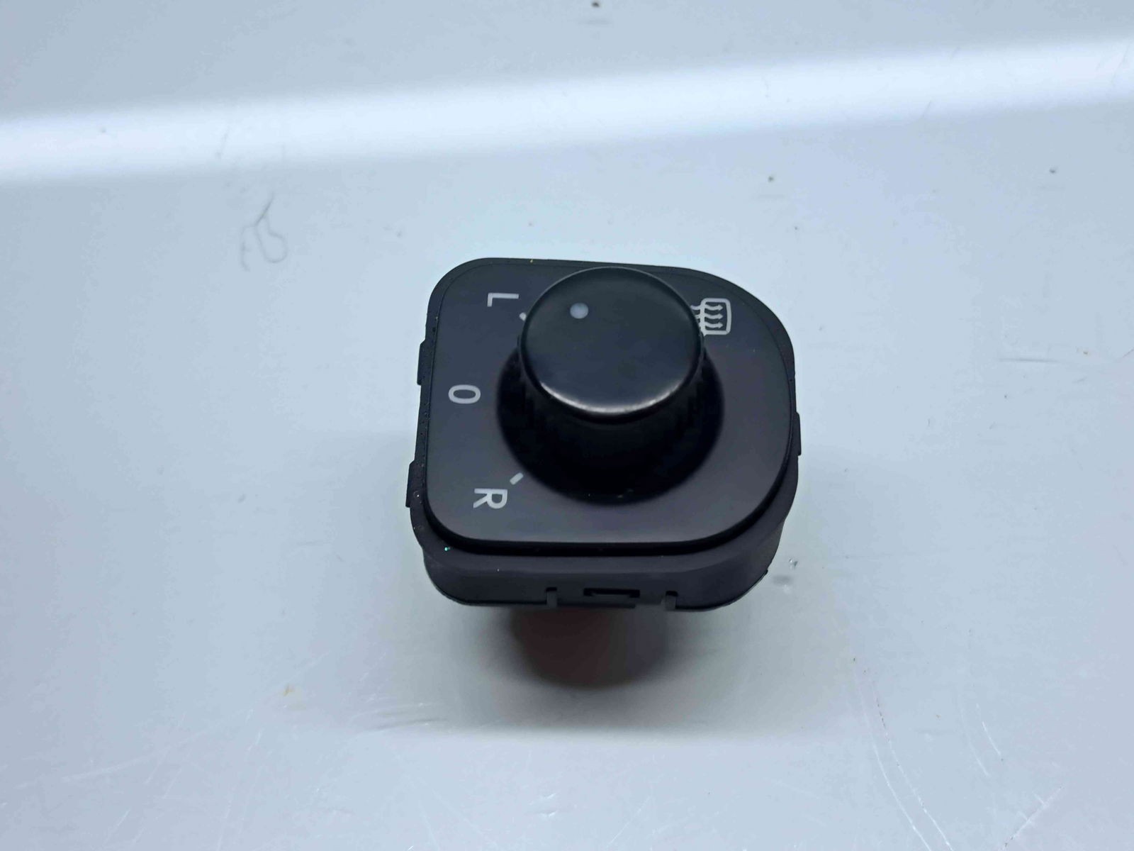 Buton reglaj oglinzi Volkswagen Passat CC (357) [Fabr 2008-2012] 1K0959565L