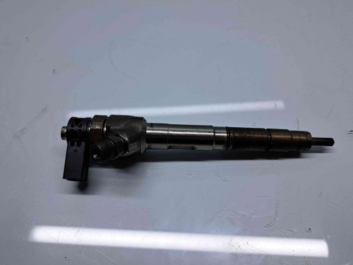 Injector  AUDI A3 Sportback (8VS, 8VM) [Fabr 2013-prezent] 04L130277AC 2.0 TDI CRMB 110KW / 150CP
