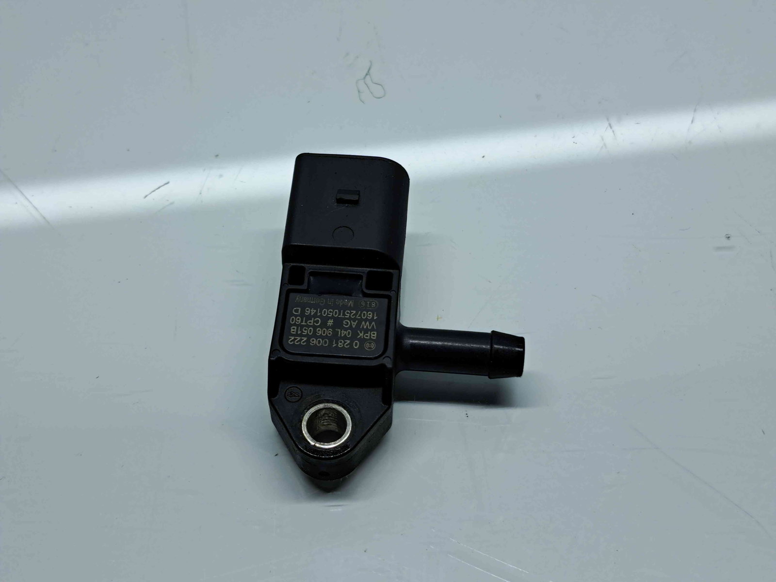 Senzor presiune Volkswagen Passat B8 Variant (3G5) [Fabr 2015-prezent] 04L906051B - imagine 1