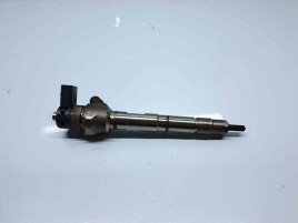 Injector  Seat Leon (5F1) [Fabr 2012-2018] 04L130277AD 1.6 TDI DCXA 88KW / 120CP