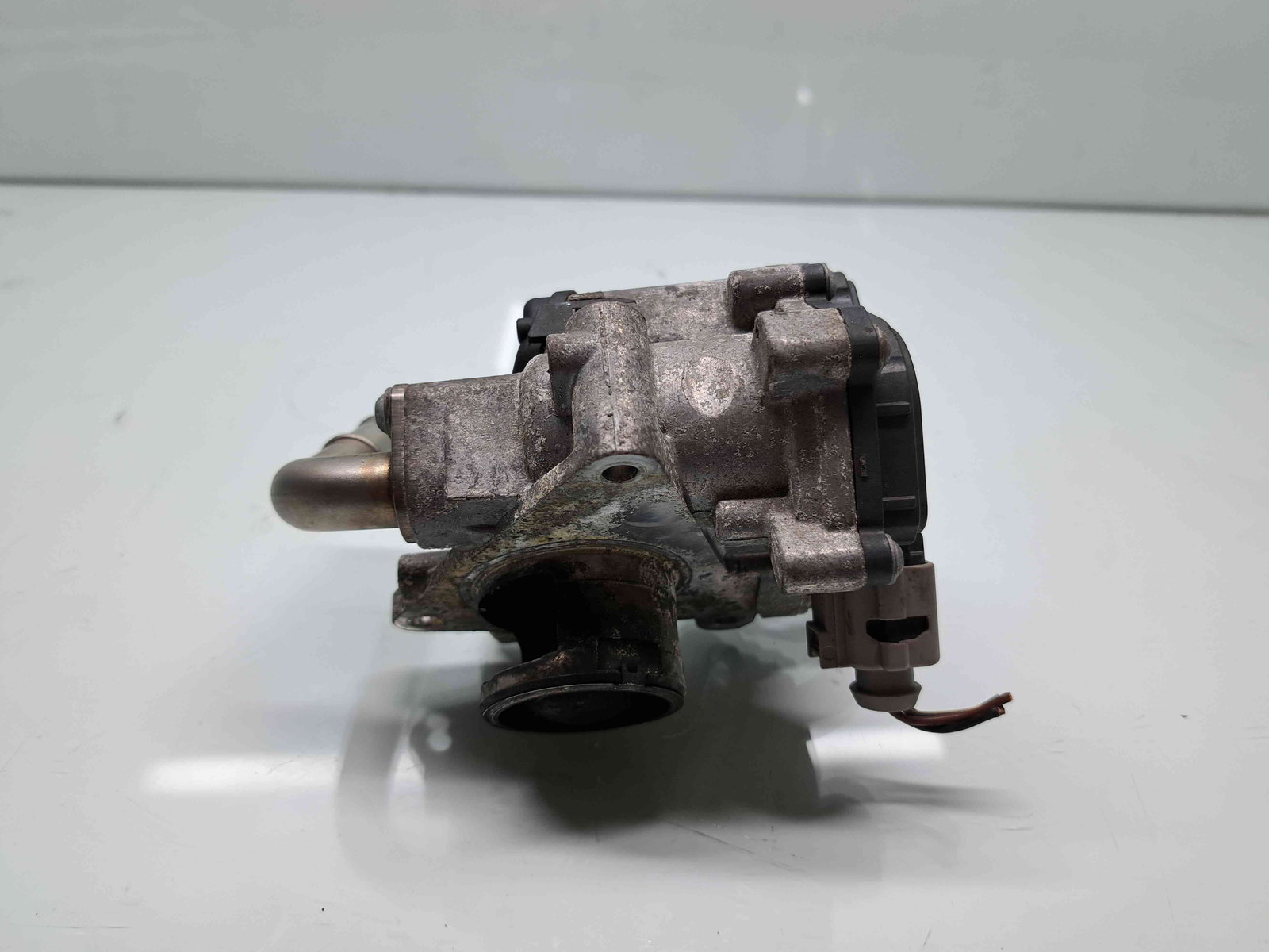 Supapa EGR Volkswagen Passat B8 Variant (3G5) [Fabr 2015-prezent] 04L131501R 1.6 TDI DCXA 88KW / 120CP - imagine 3