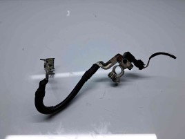  Borna baterie (-)  AUDI A3 Sportback (8VS, 8VM) [Fabr 2013-prezent] 5Q0915181J 