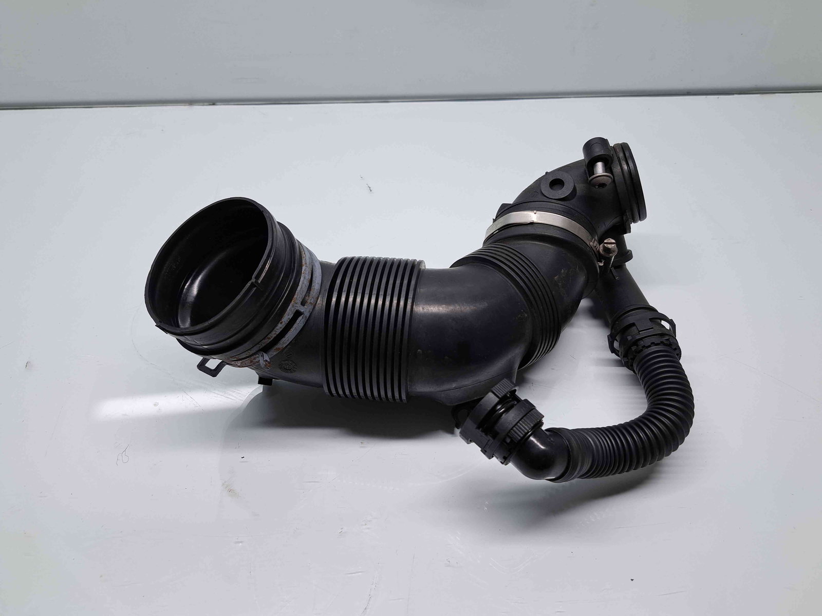 Tub admisie aer Volkswagen Passat B8 Variant (3G5) [Fabr 2015-prezent] 5Q0129654G 1.6 TDI DCXA 88KW / 120CP - imagine 3