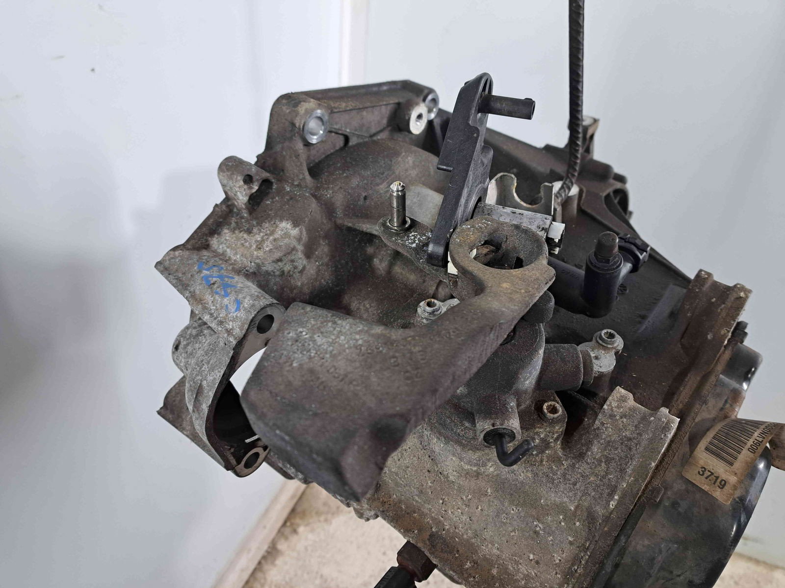 Cutie viteze manuala 5 trepte Volkswagen Touran (1T1, 1T2) [Fabr 2003-2010] 1.6 Benz BSE LVN 75KW / 102CP - imagine 3