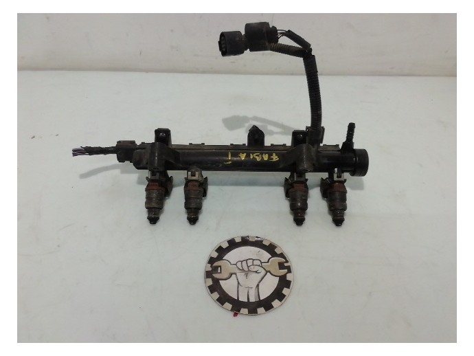 Rampa injectoare Skoda Fabia 1 1.4 benz OEM 1999-2008