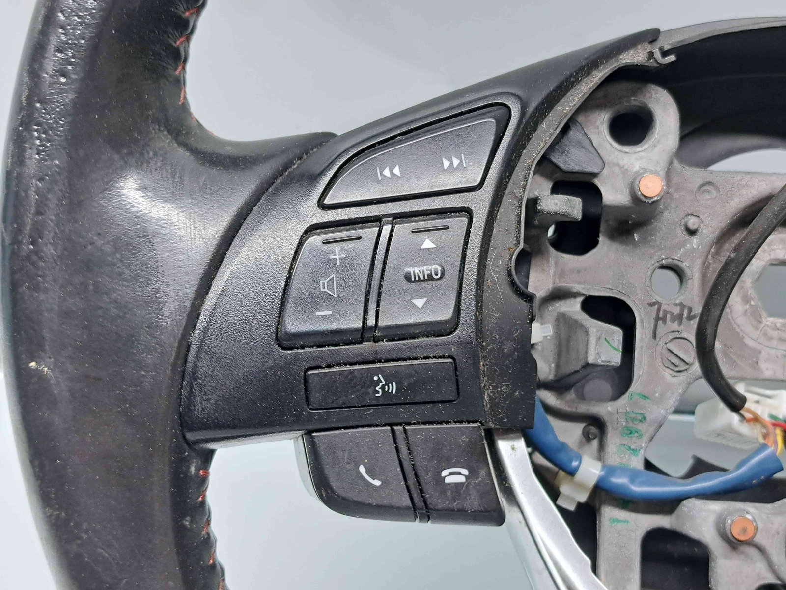 Volan MAZDA CX-5 (KE) [Fabr 2011-2016] OEM - imagine 2