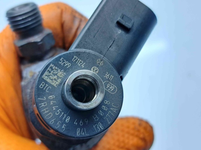 Injector  AUDI A3 Sportback (8VS, 8VM) [Fabr 2013-prezent] 04L130277AC 2.0 TDI CRMB 110KW / 150CP