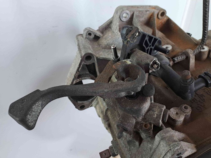 Cutie viteze manuala 5 trepte  Seat Ibiza 5 (6J5) [Fabr 2008-2017] 1.4 Benz CGGB LVE 63KW / 86CP