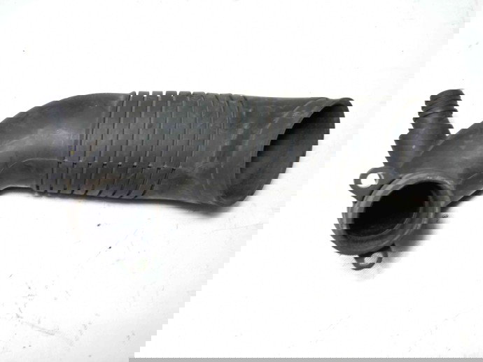 Tub admisie aer 8E0129615 Audi A4 B6 1.9 AWX 2000-2004