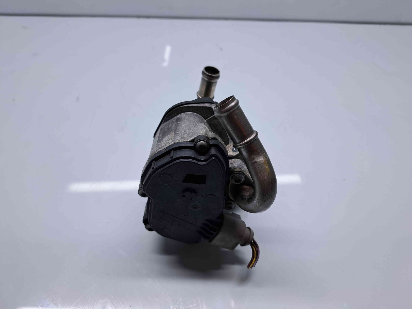 Supapa EGR Seat Leon (5F1) [Fabr 2012-2018] 04L131501R 1.6 TDI DCXA 88KW / 120CP - imagine 2