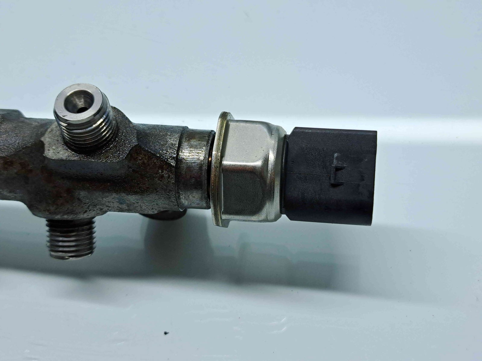 Rampa injectoare AUDI A4 (8W2, B9) [Fabr 2015-prezent] 04L089G 1.6 TDI DCXA 88KW / 120CP - imagine 4