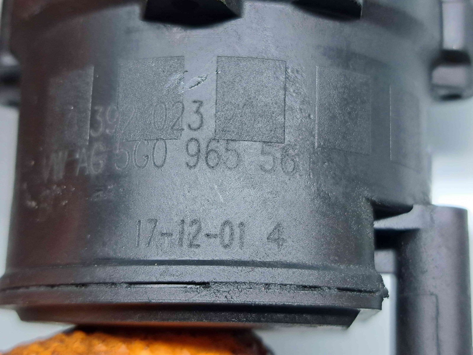 Pompa recirculare apa AUDI A3 Sportback (8VS, 8VM) [Fabr 2013-prezent] 5G0965561 2.0 TDI CRMB 110KW / 150CP - imagine 2