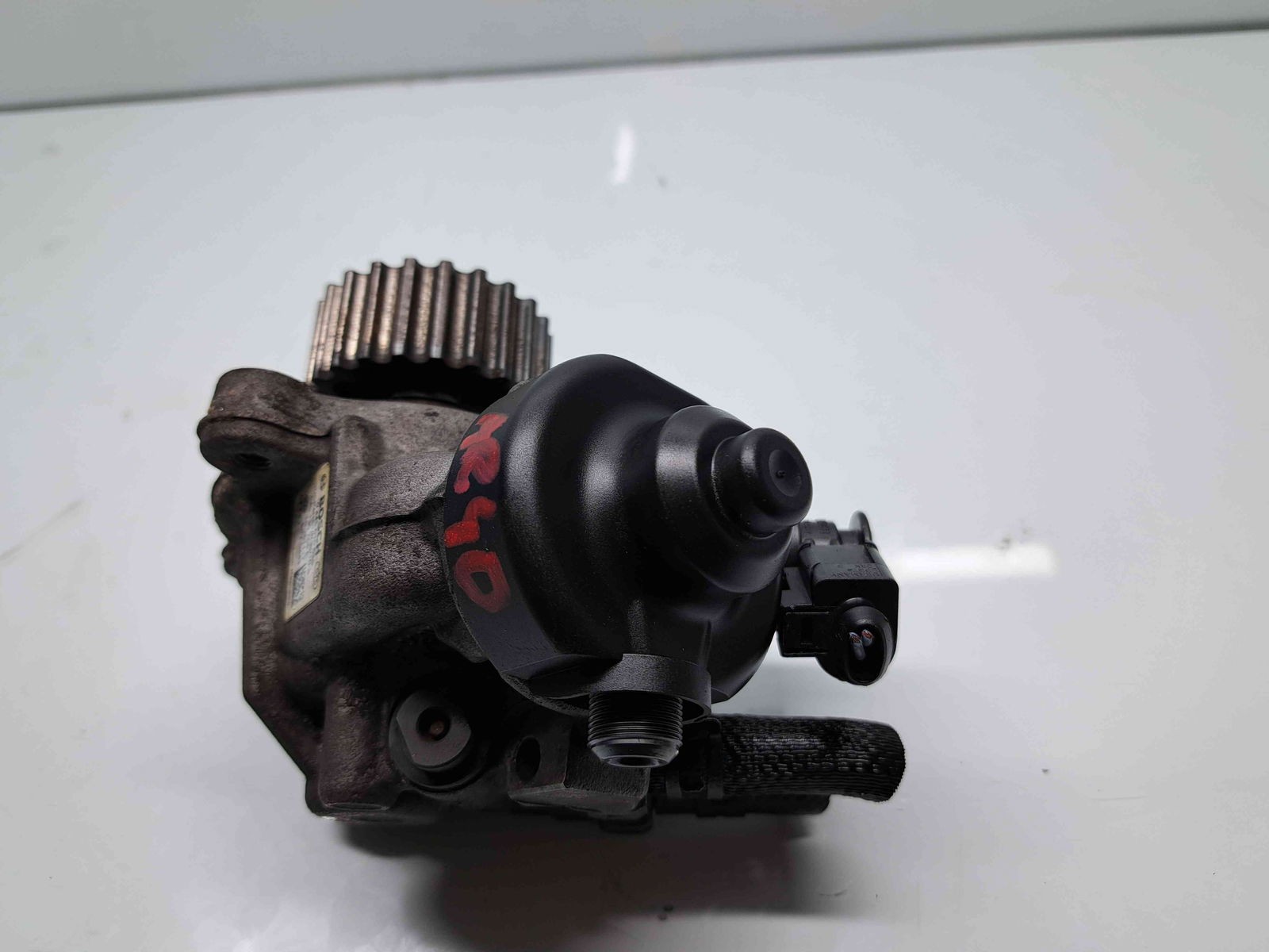 Pompa inalta presiune AUDI A4 (8W2, B9) [Fabr 2015-prezent] 04L130755E / 0445010538 2.0 TDI CRMB 110KW / 150CP - imagine 4