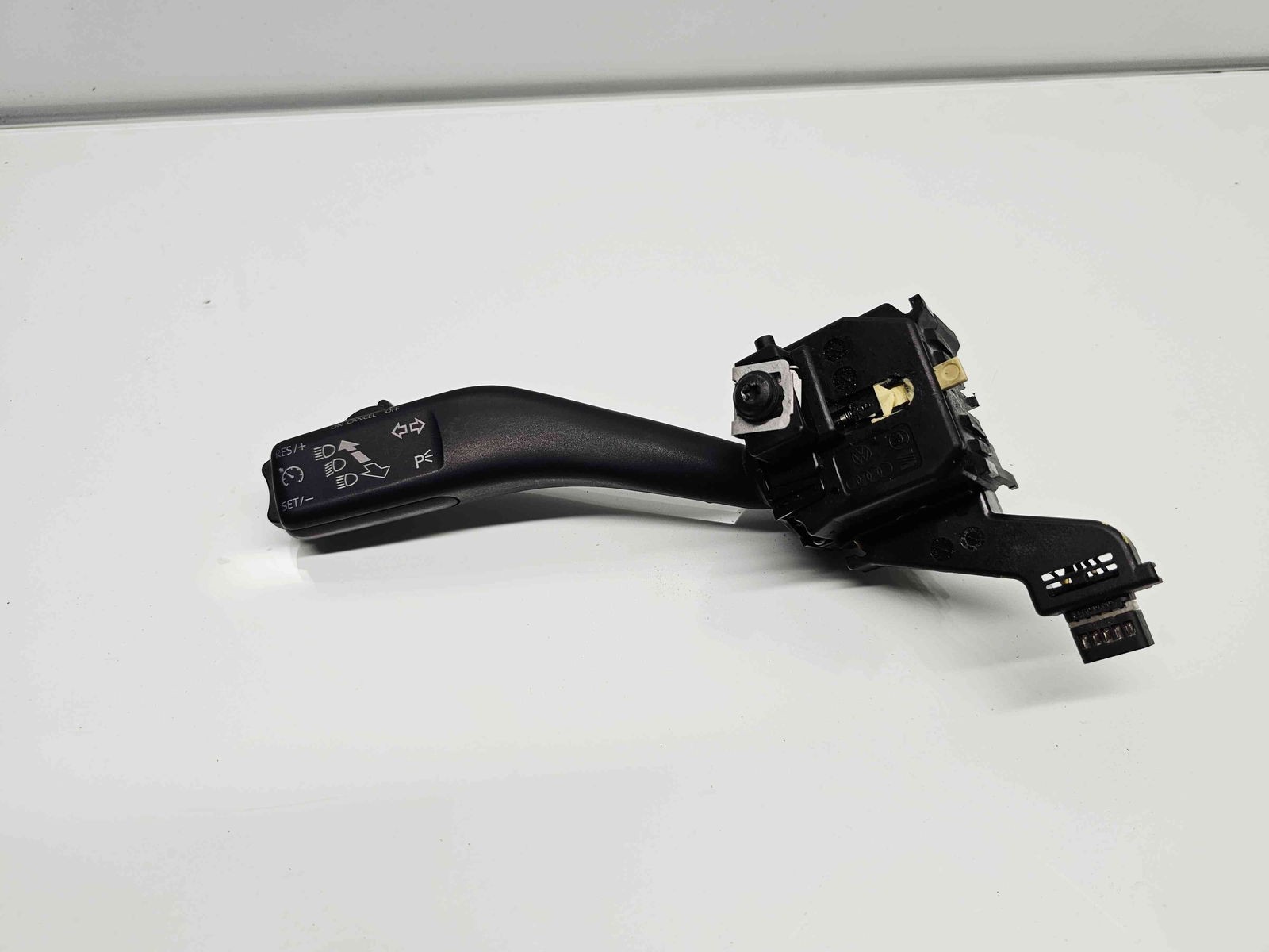 Maneta semnalizare Skoda Octavia 2 (1Z3) [Fabr 2004-2013] 1K0953513F - imagine 1