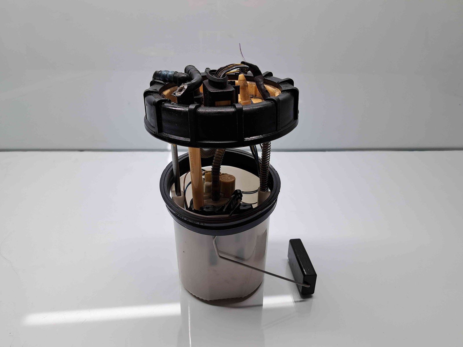 Pompa combustibil Volkswagen Polo (6R) [Fabr 2009-2016] 6R0919050H 1.6 TDI CAYC 77KW / 105CP - imagine 1