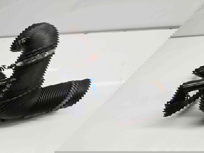 Tub admisie aer  Skoda Rapid (NH3) [Fabr 2012-2019] 6R0129654C 1.6 TDI CAYC 77KW / 105CP