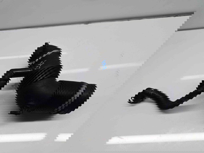 Tub admisie aer  Volkswagen Golf 6 (5K1) [Fabr 2009-2013] 6R0129654C 1.6 TDI CAYC 77KW / 105CP