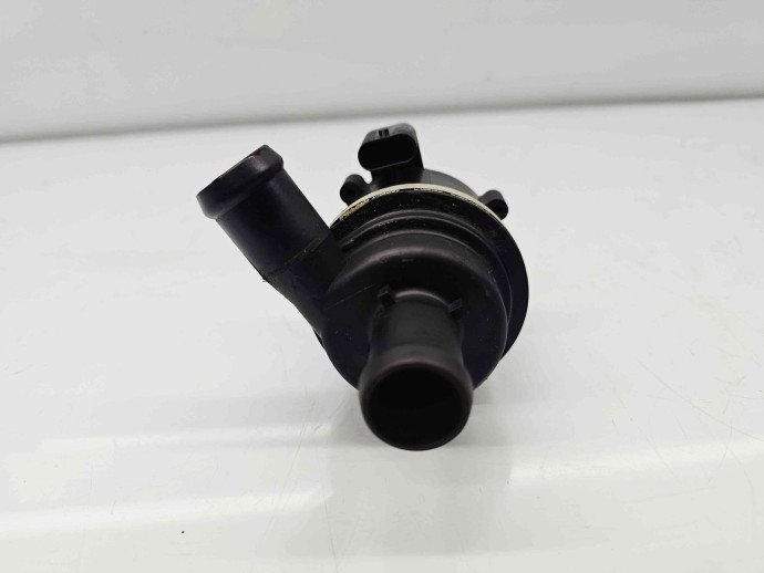 Pompa recirculare apa  Volkswagen Octavia 2 (1Z3) [Fabr 2004-2013] 6R0965561A 1.6 TDI CAYC 77KW / 105CP
