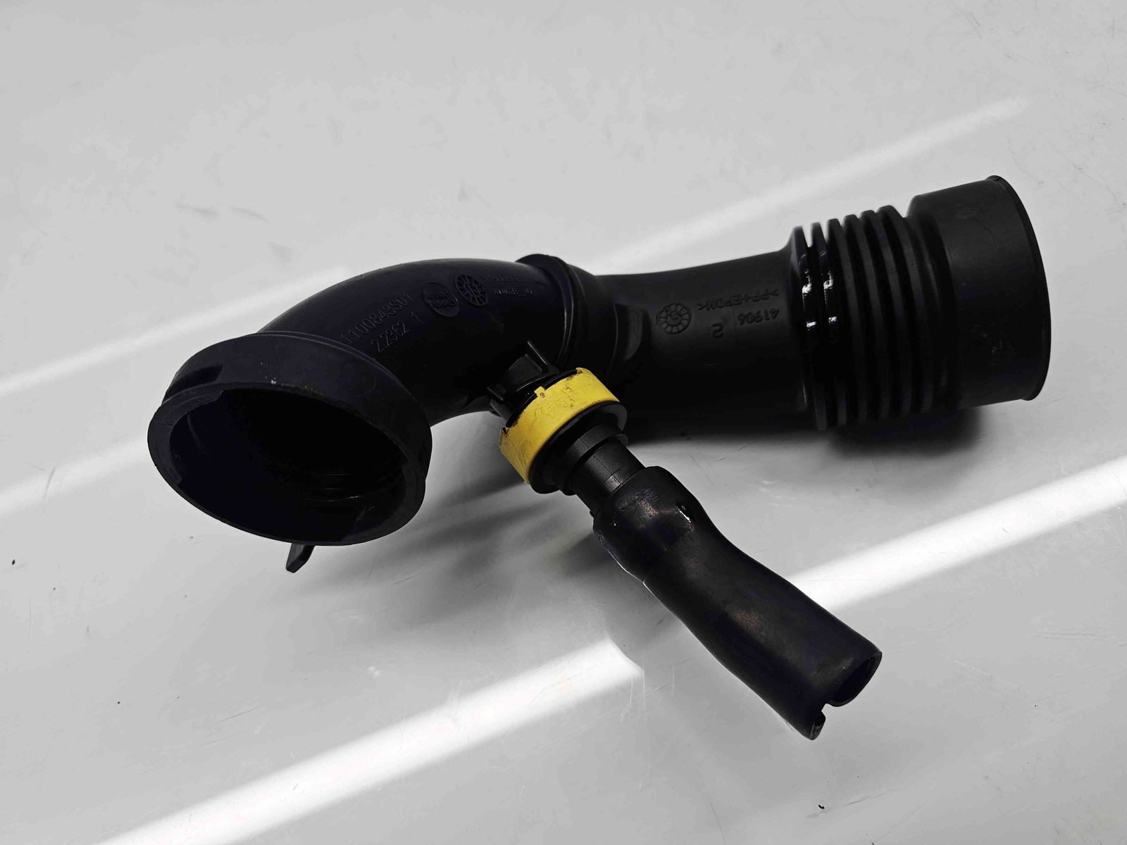 Tub admisie aer PEUGEOT 208 [Fabr 2012-prezent] 9801021780 1.6 HDI DV6FD 73KW / 100CP - imagine 3