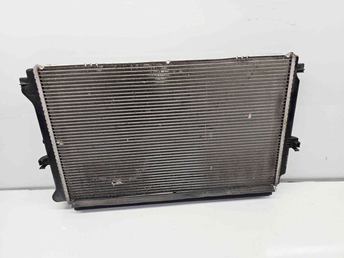 Radiator apa  Volkswagen Golf 7 (5G) [Fabr 2014-prezent] 5Q0121251GD 1.6 TDI DCZA 88KW / 120CP