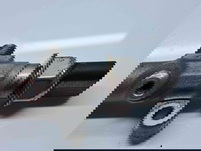 Rampa injectoare  Volkswagen Golf 7 (5G) [Fabr 2014-prezent] 04L089G 1.6 TDI DCZA 88KW / 120CP