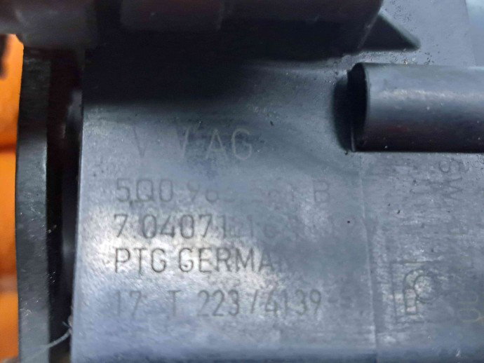 Pompa recirculare apa  Skoda Octavia 3 (5E3) [Fabr 2012-2020] 5Q0965561B 1.6 TDI DCZA 88KW / 120CP