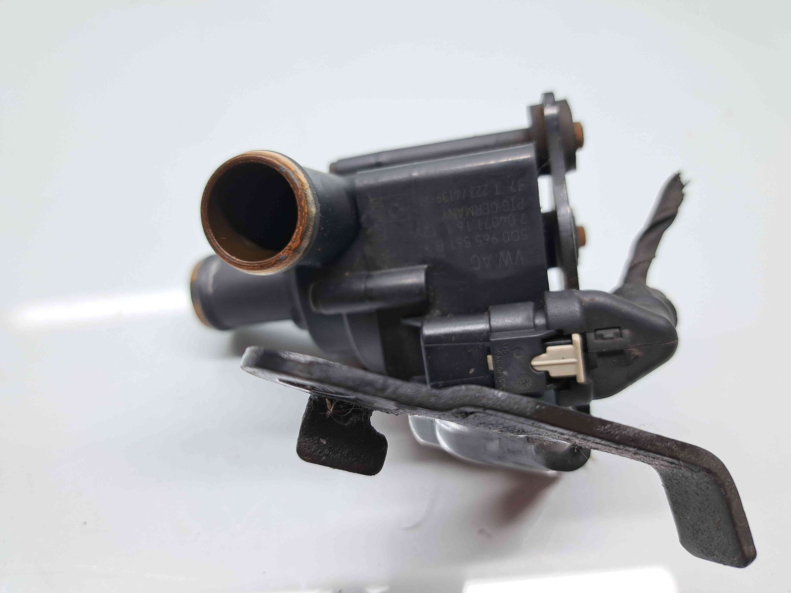 Pompa recirculare apa Skoda Octavia 3 (5E3) [Fabr 2012-2020] 5Q0965561B 1.6 TDI DCZA 88KW / 120CP - imagine 3