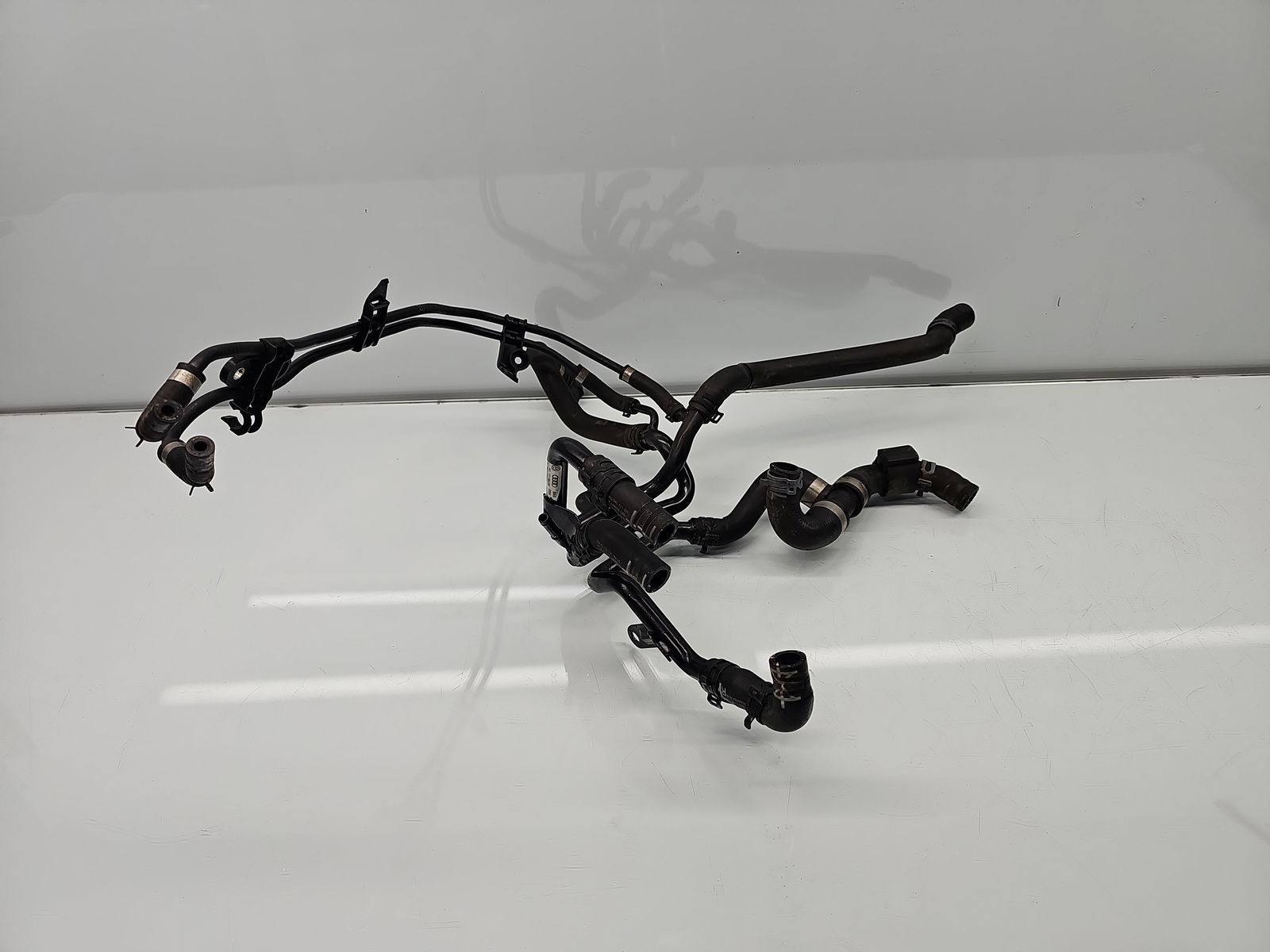 Furtun apa Volkswagen Golf 7 (5G) [Fabr 2014-prezent] 04L121064AE 1.6 TDI DCZA 88KW / 120CP - imagine 1