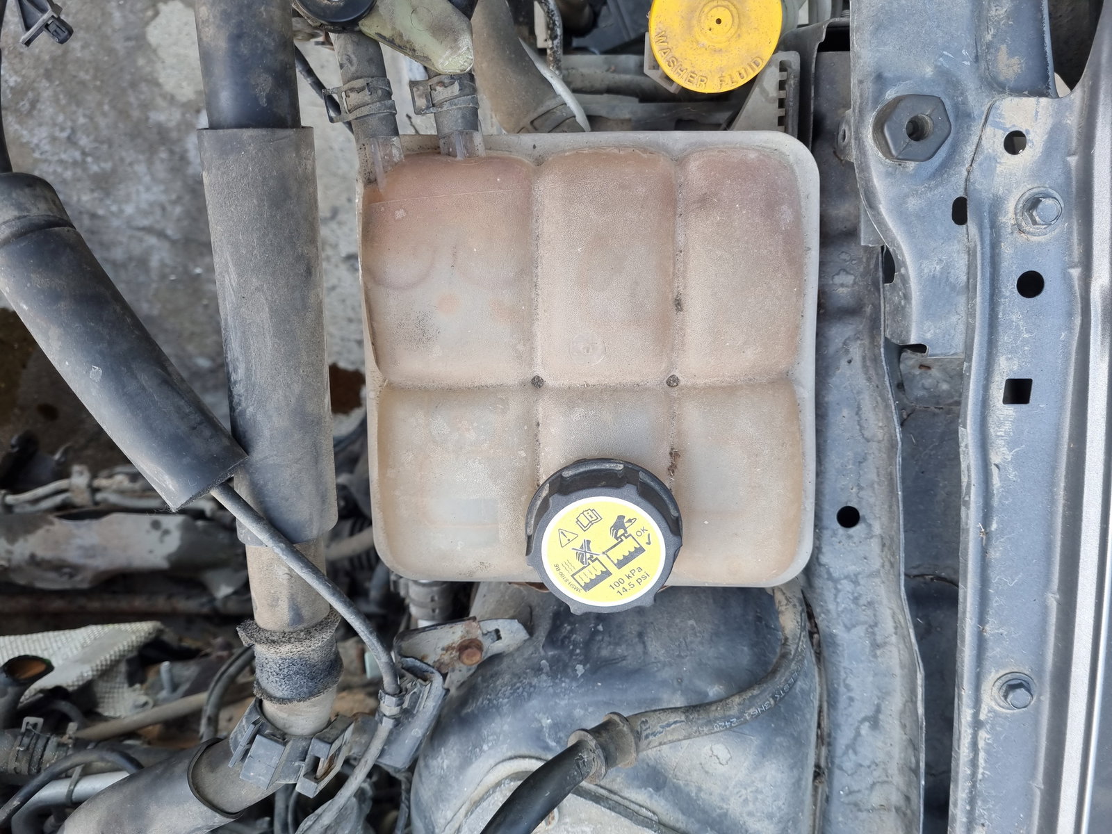 Vas expansiune Mazda 3 (BK) [Fabr 2003-2009] OEM - imagine 1