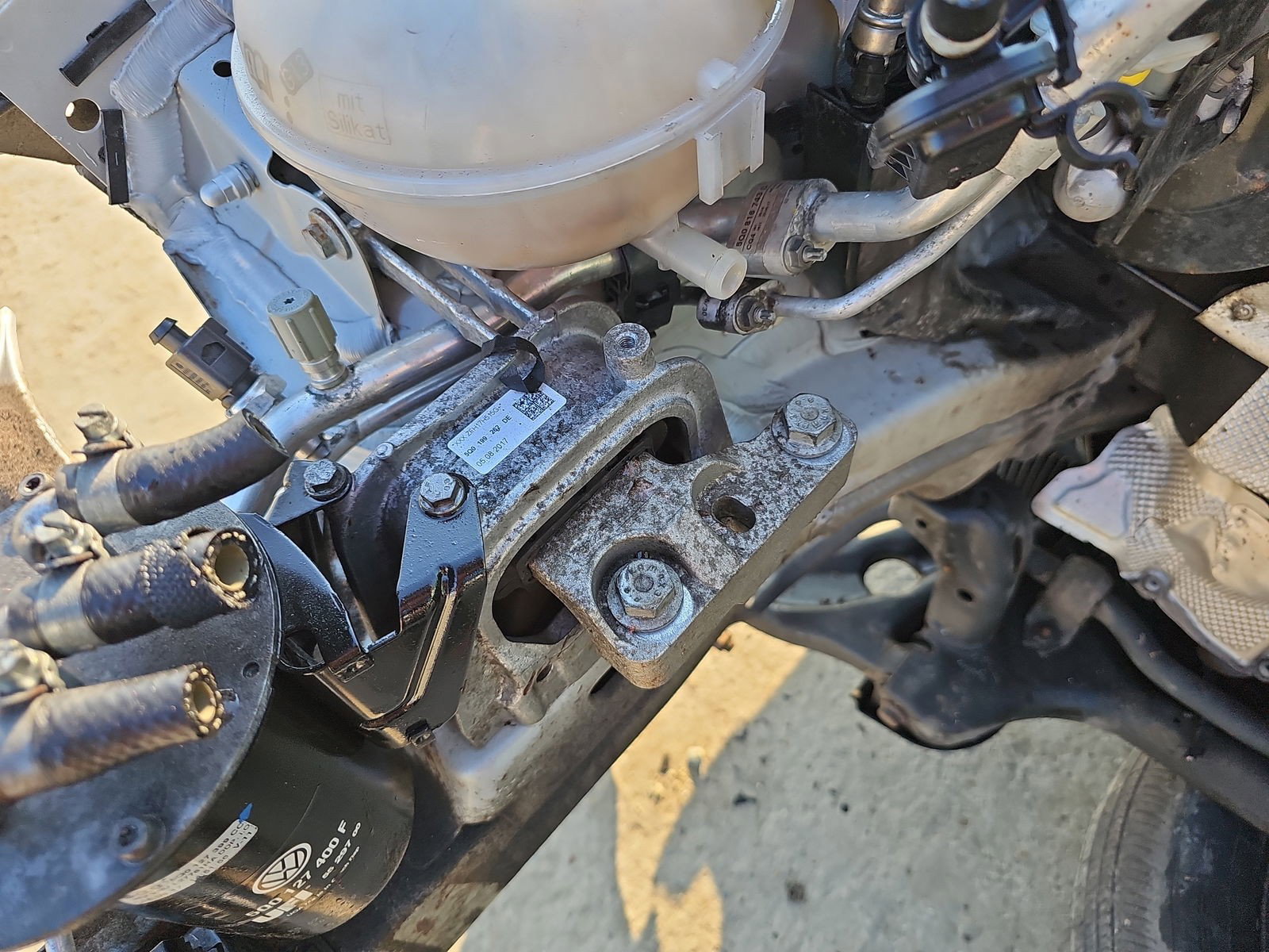 Tampon motor dreapta AUDI A3 (8V1) [Fabr 2012-2017] 5Q0199262DE 1.6 TDI DCZA 88KW / 120CP - imagine 1