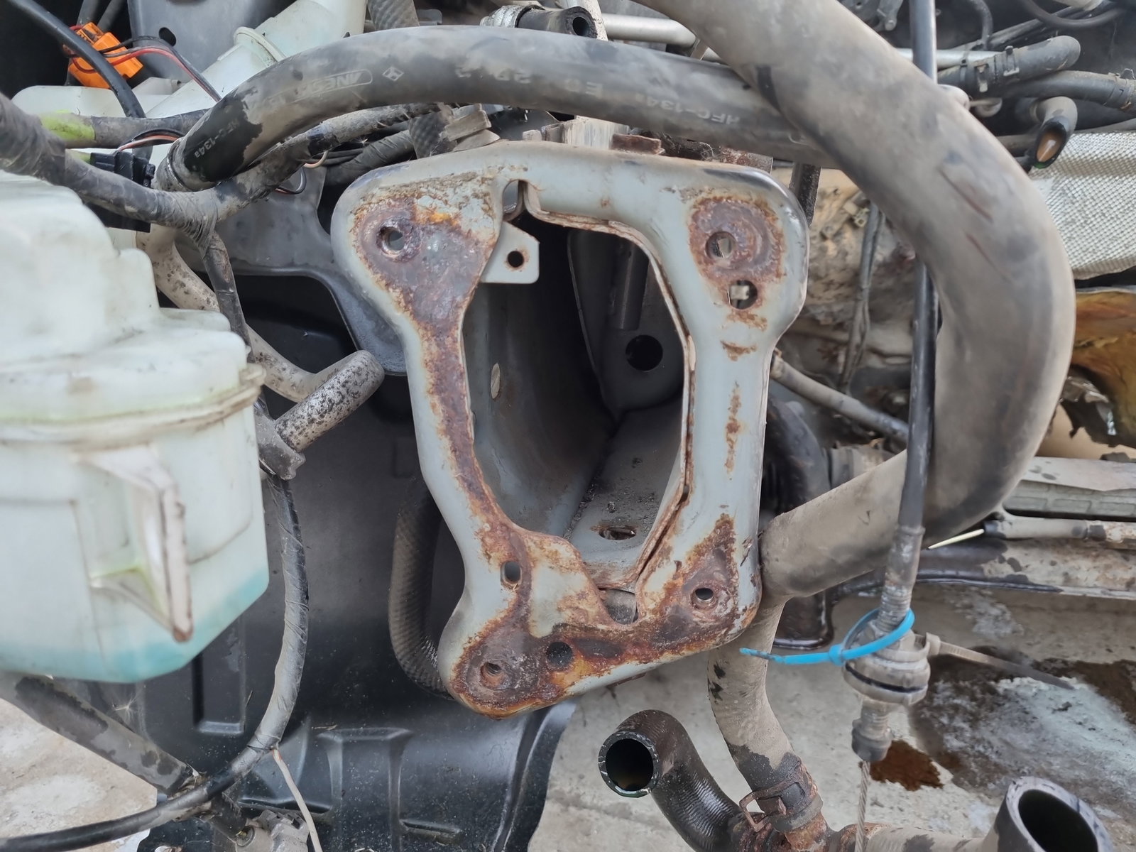 Lonjeron dreapta Mazda 3 (BK) [Fabr 2003-2009] - imagine 2