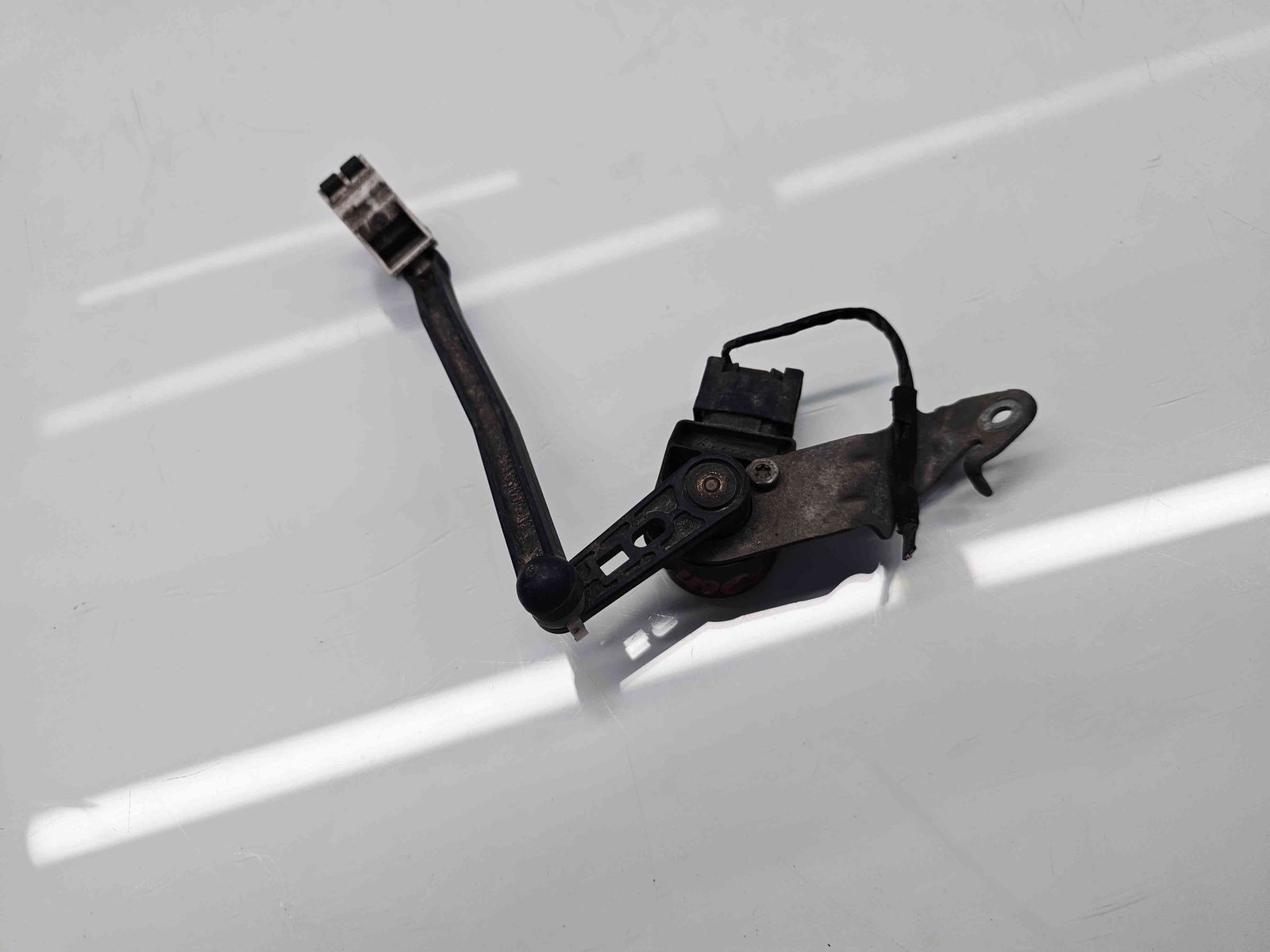 Senzor nivel balast Bmw 5 (G30, F90) [Fabr 2017-prezent] 6870000 - imagine 4