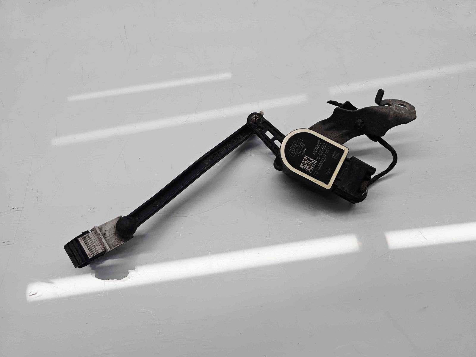 Senzor nivel balast Bmw 5 (G30, F90) [Fabr 2017-prezent] 6870000 - imagine 6