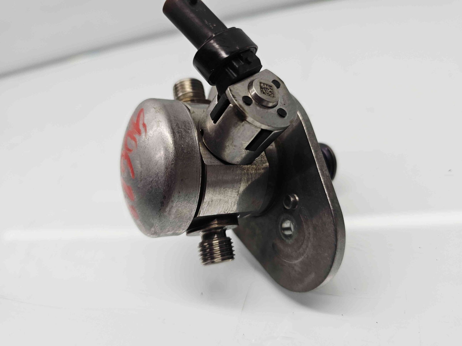 Pompa inalta presiune Bmw X1 (F48,F49) [Fabr 2015-2022] 8631642 2.0 Benz B48X 158KW / 215CP - imagine 2