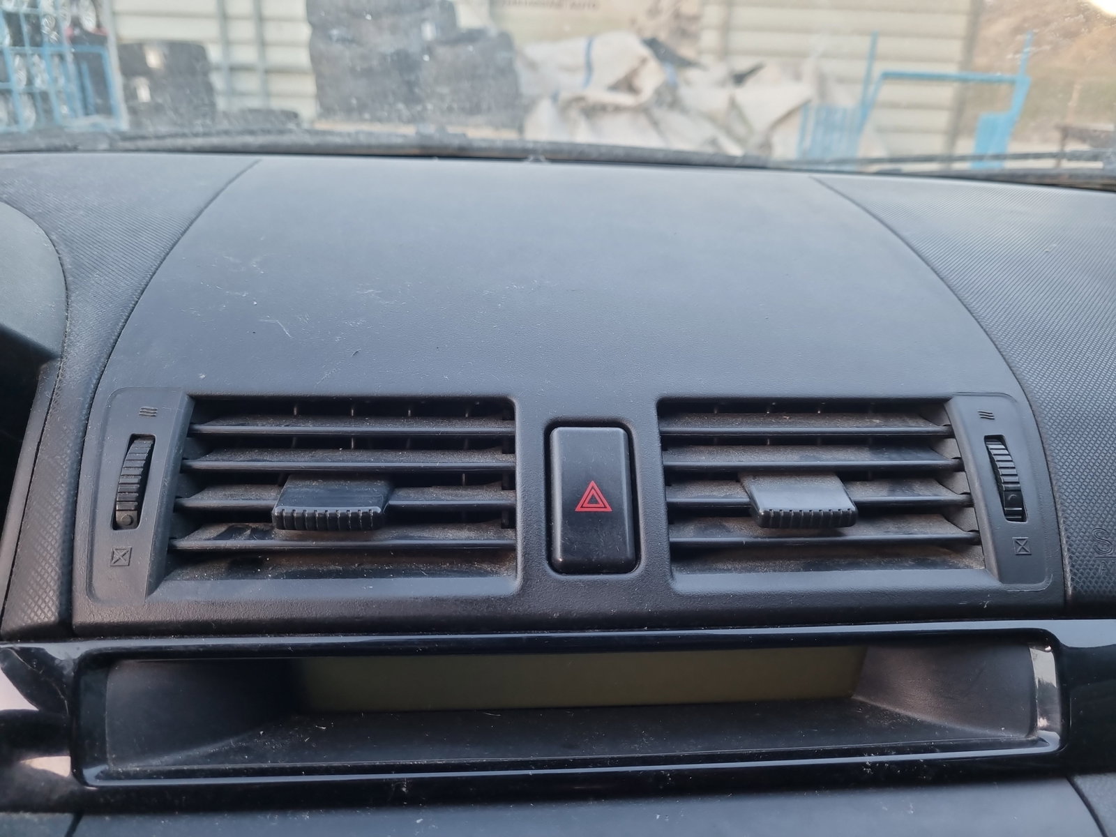 Aceasta este imaginea corespunzatoare acestui obiect