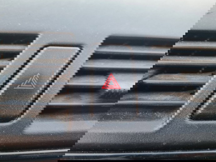  Buton avarii Mazda 3 (BK) [Fabr 2003-2009] OEM