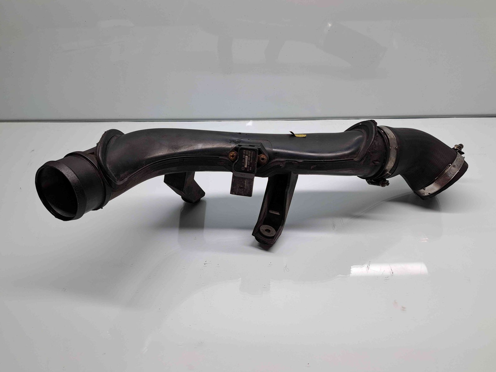 Tub intercooler Volkswagen Scirocco (137) [Fabr 2008-2017] 1K0145770N 2.0 TFSI CCZB 155KW / 210CP - imagine 4