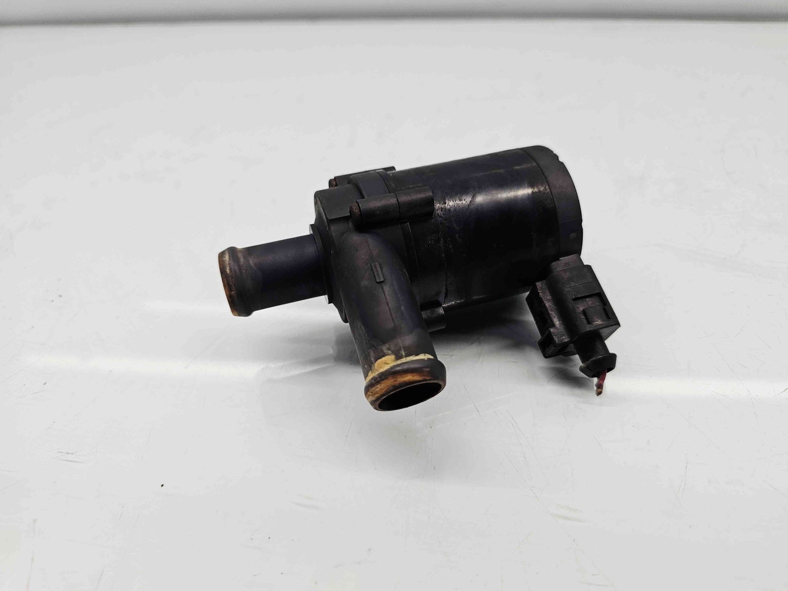 Pompa recirculare apa Seat Leon (1P1) [Fabr 2005-2011] 1K0965561J 2.0 TFSI CCZB 155KW / 210CP - imagine 3