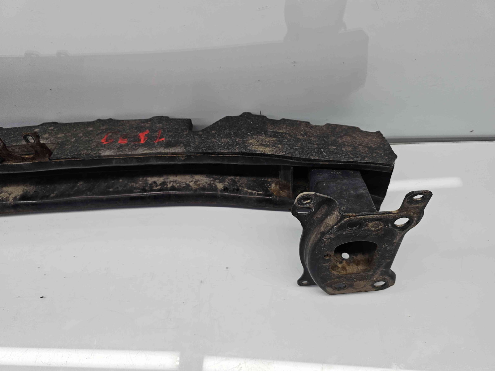 Armatura bara fata Volkswagen Jetta 3 (1K2) [Fabr 2005-2010] OEM - imagine 5