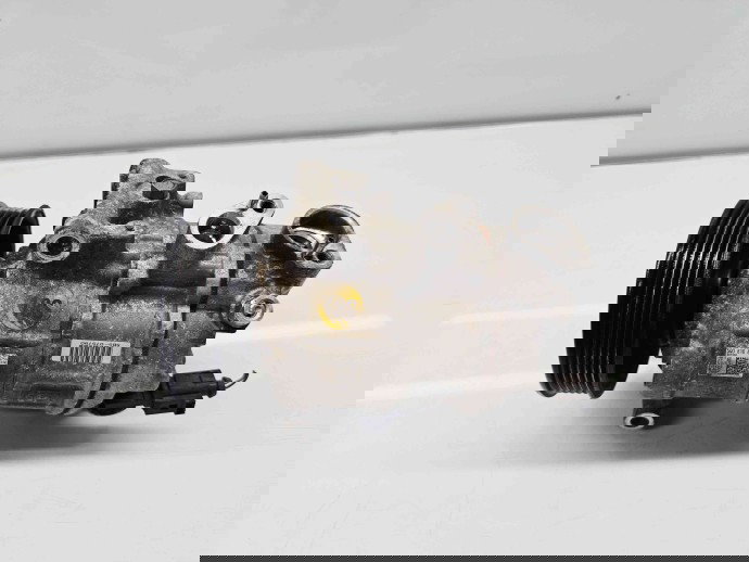 Compresor clima Skoda Superb III Combi (3V5) [Fabr 2015-2024] 5Q0816803 2.0 TDI DFCA 140KW / 190CP